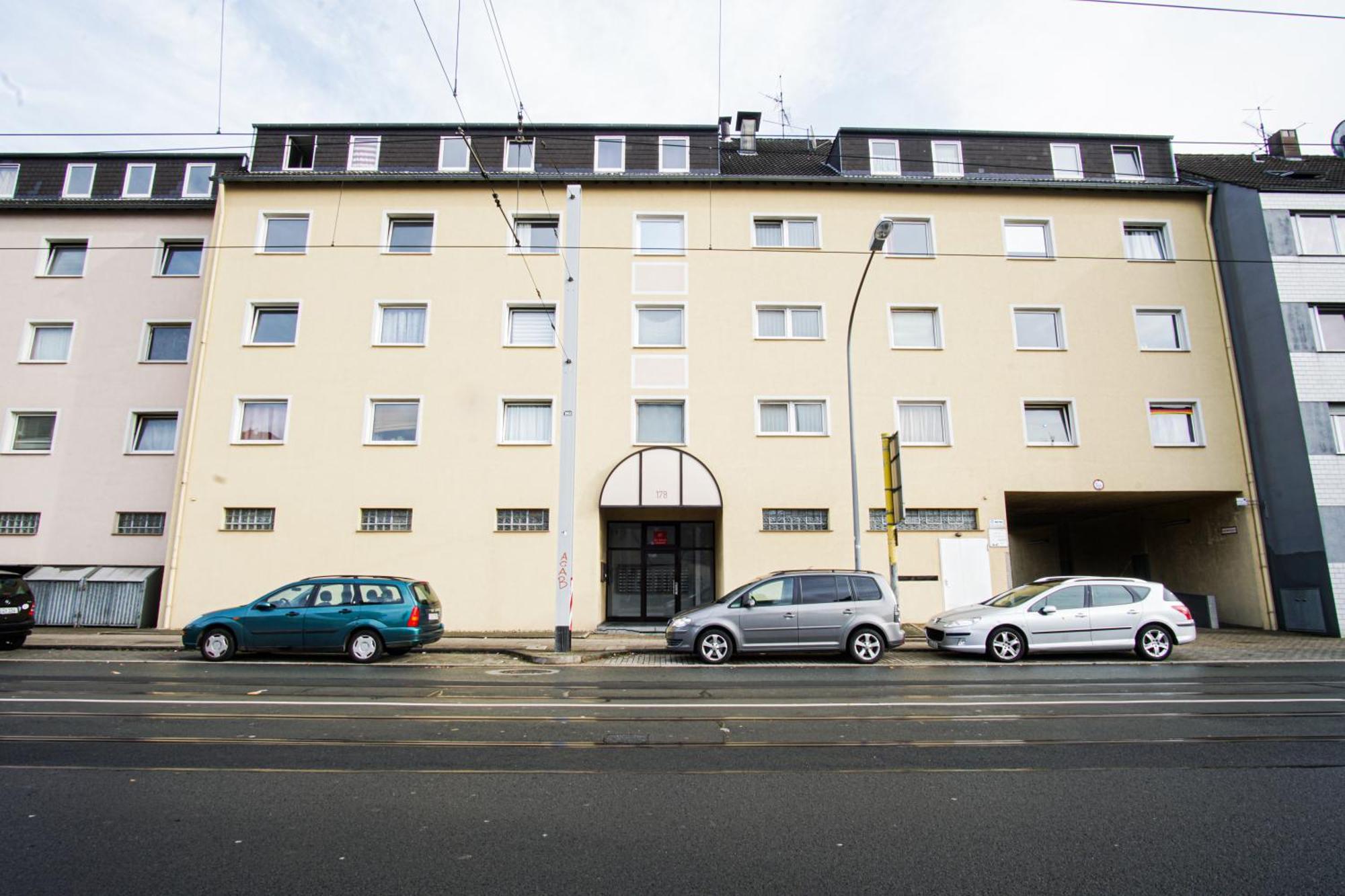 Homefy Apartment Essen Mit Aufzug Und Parkplatz Екстериор снимка
